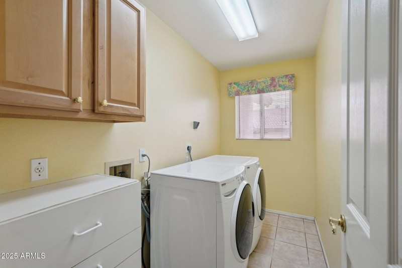 23-web-or-mls-N 86th Dr-S1811-023