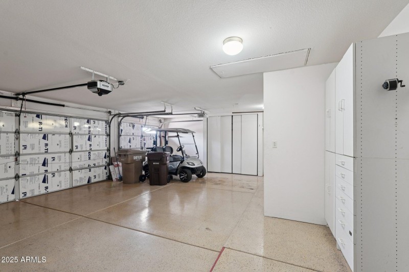 24-web-or-mls-N 86th Dr-S1811-024