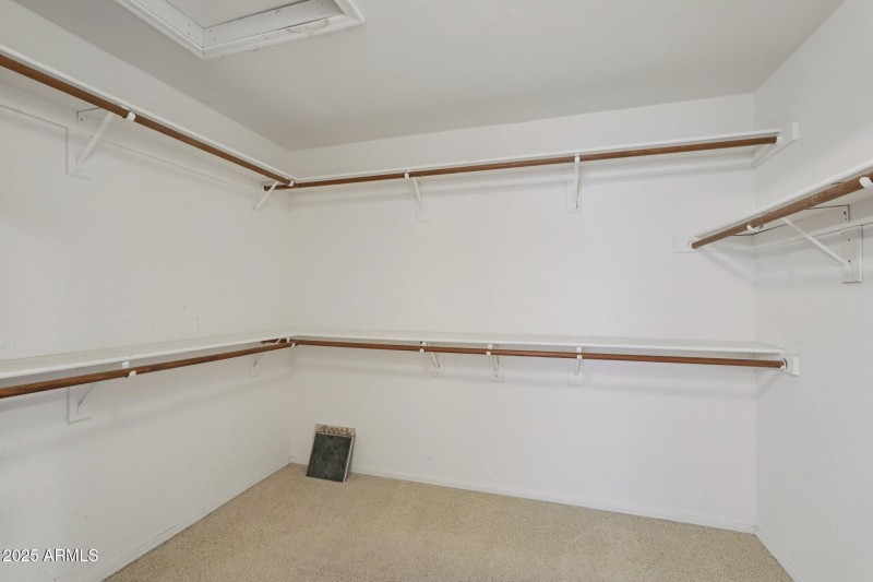 34-web-or-mls-N 86th Dr-S1811-034