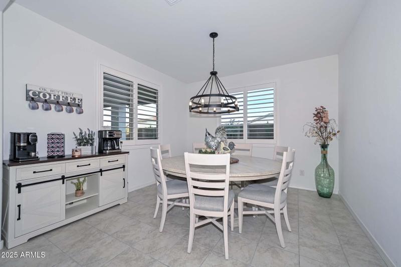 Breakfast Room