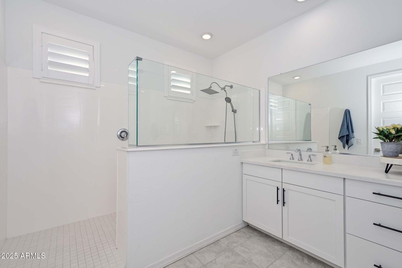 Priamry Bath-Shower