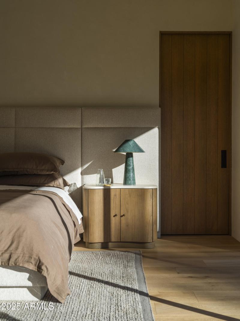 MASTER SUITE