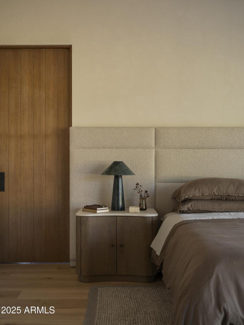 MASTER SUITE