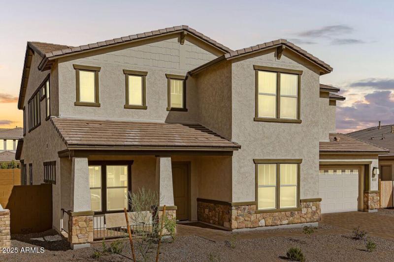 8332 W Solano Drive ~ Ready Now!