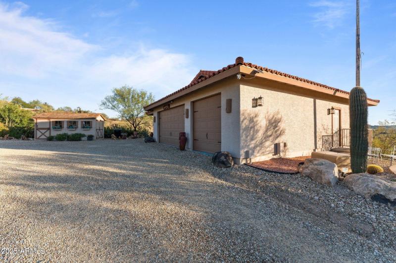 Detached Garage & Guest House in Back