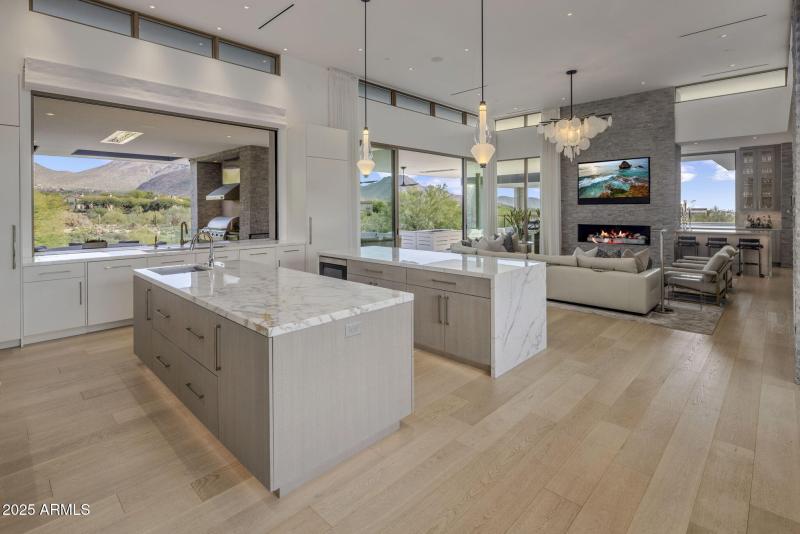 Double Island Kichen