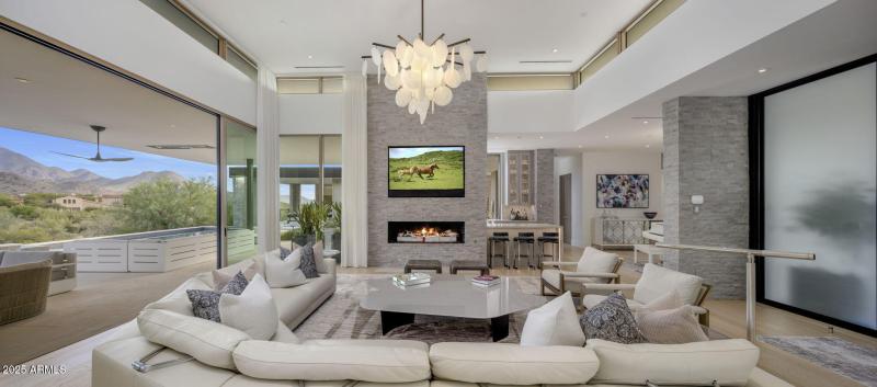 Light filled Great Room