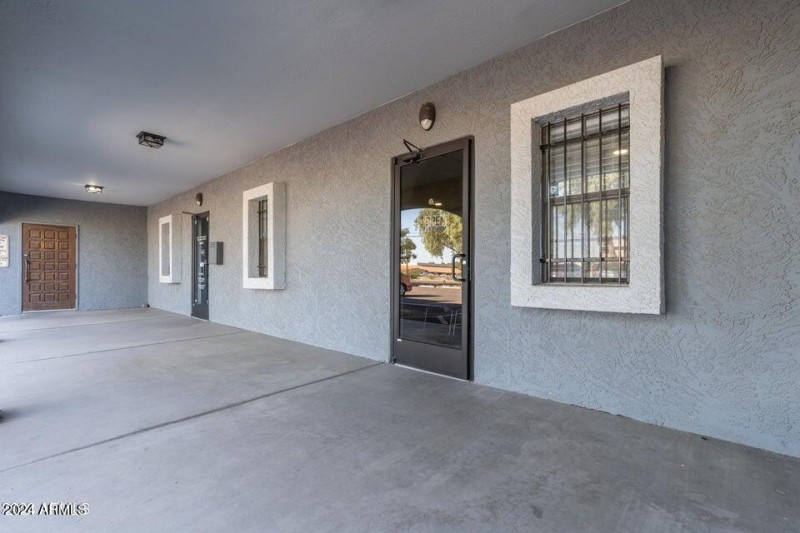 20221126002504708583000000-o