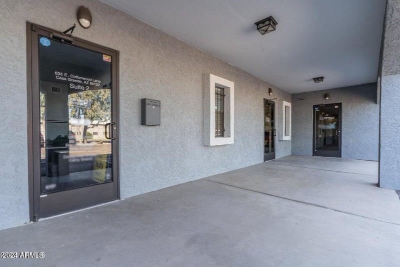 20221126002519773333000000-o