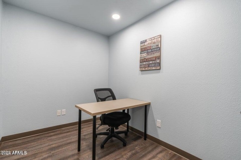 20221126001819230603000000-o