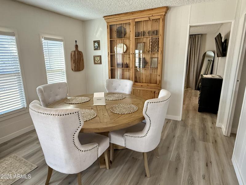 Furnished Dining