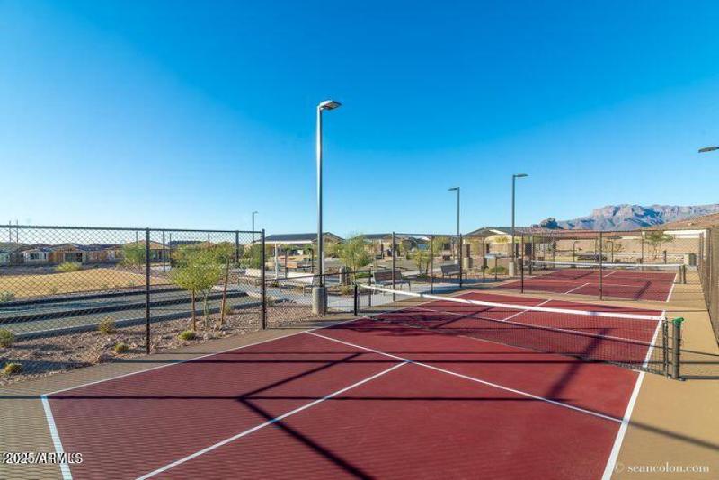 9. Peralta Canyon Amenities