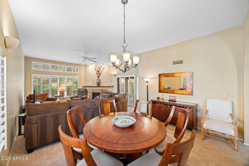 10-web-or-mls-11837-n-40th-pl