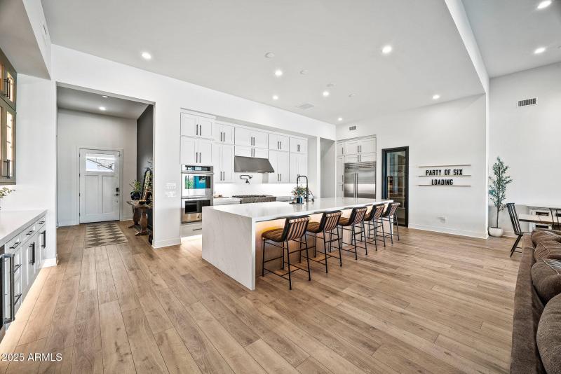 Kitchen 1