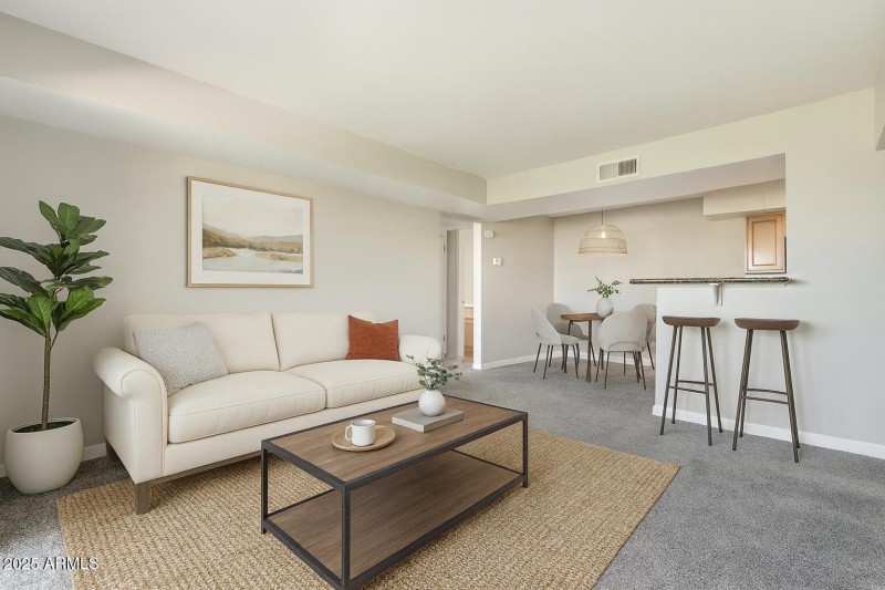 Virtual Stage Living to Dining