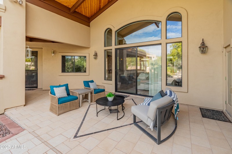 5830 E Restin Rd-36