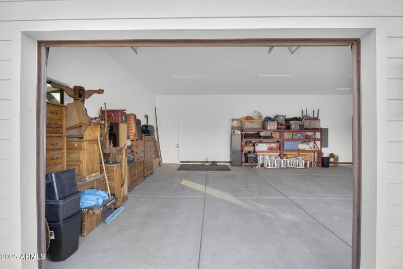 55-web-or-mls-2304 W Silverdale Rd-59