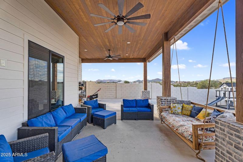 62-web-or-mls-2304 W Silverdale Rd-63