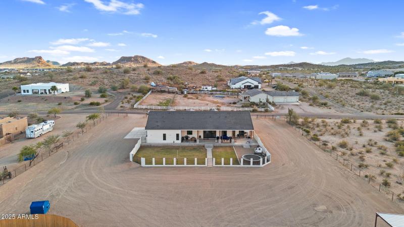 96-web-or-mls-DJI_0150