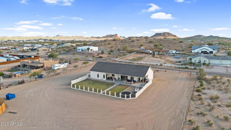 97-web-or-mls-DJI_0147