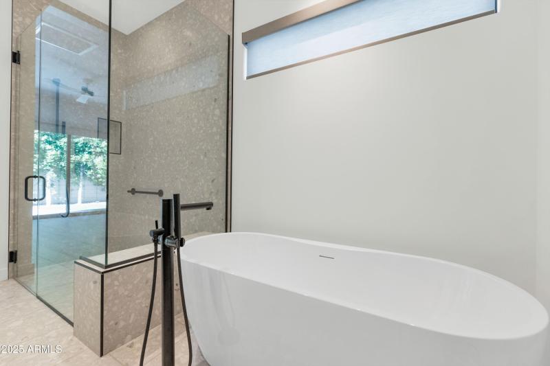 Soaking Tub