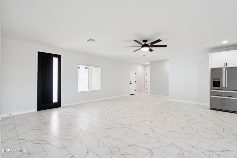 08-Foyer