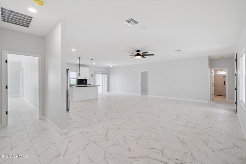 10-Living Room