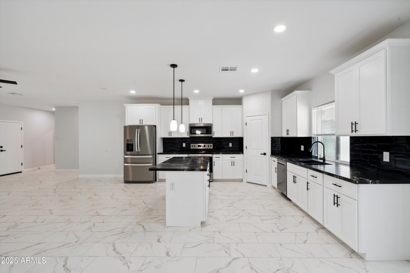 13-Kitchen