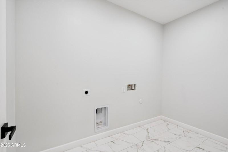 27-Laundry Room