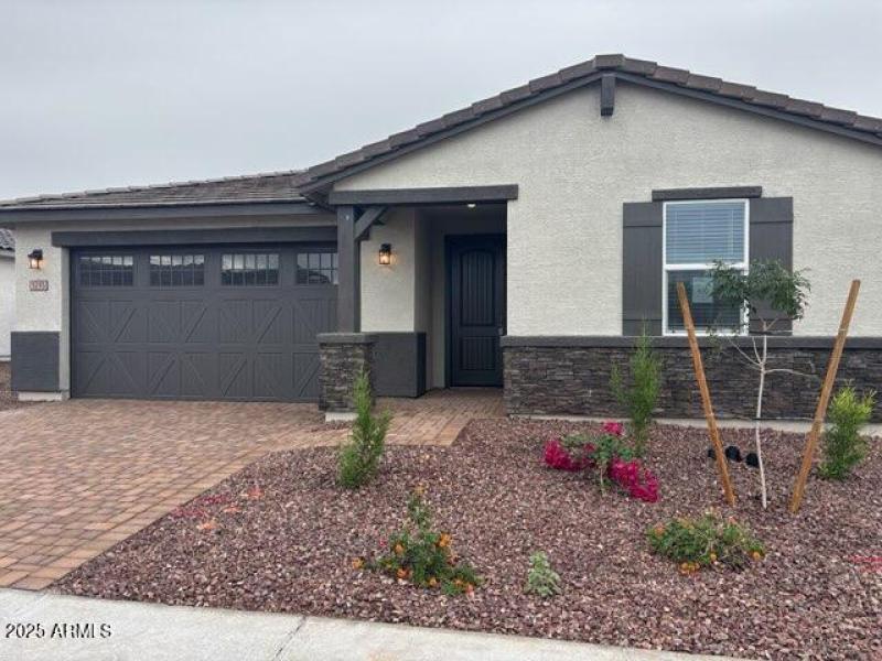 5295 S 244TH Avenue,