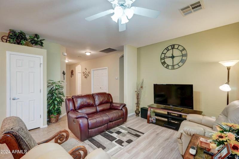 2101 S Meridian, 131-6