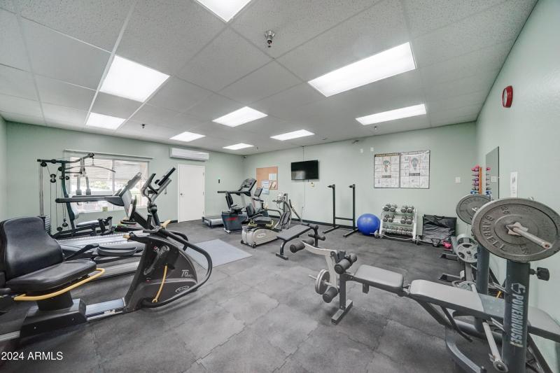 2101 S Meridian Rd-11