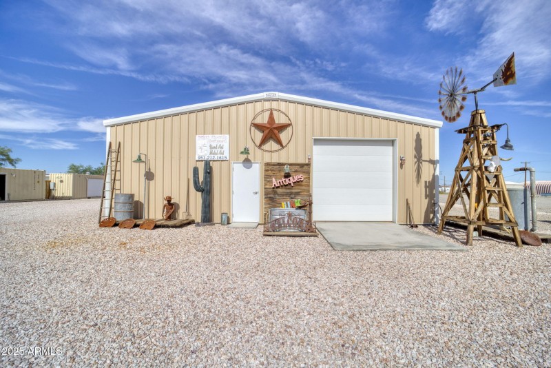 1-web-or-mls-864 W Main St-56