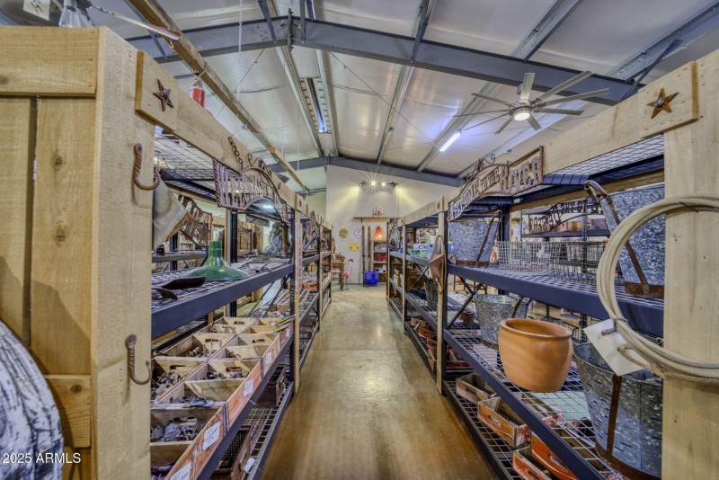 31-web-or-mls-864 W Main St-28