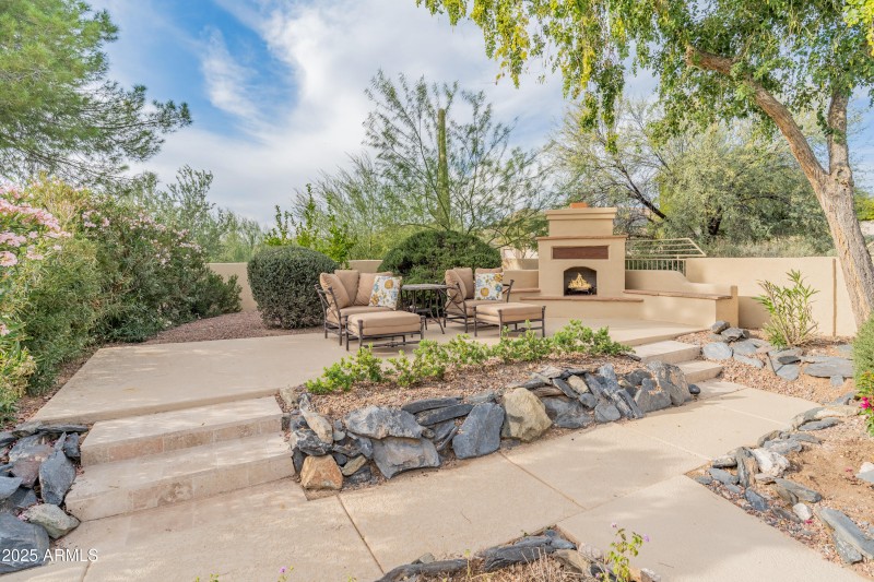 5830 E Restin Rd-42