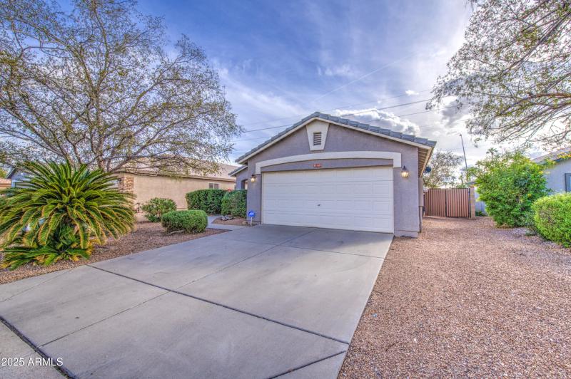 11465 E Cicero St - 3