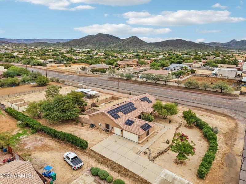 48-web-or-mls-E Jordan Ln-S2011-048