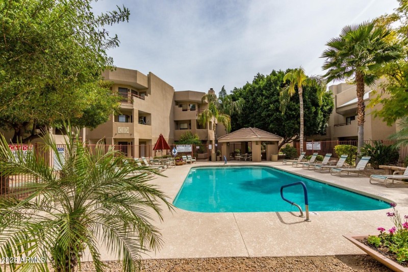 36 Desert Cove