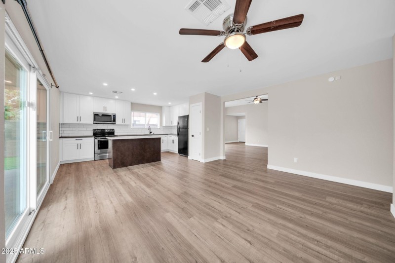 Kitchen/Dining