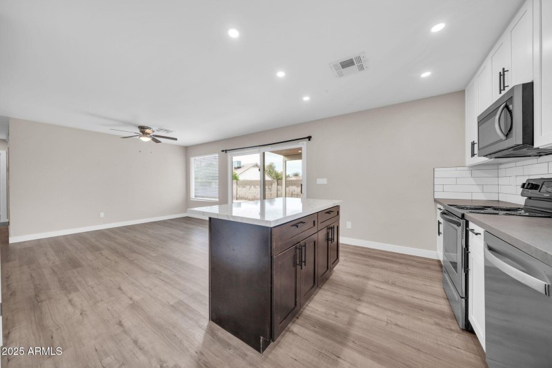 Kitchen/Dining