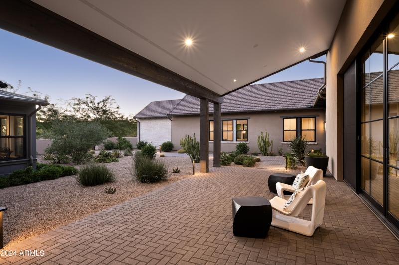 Courtyard patio