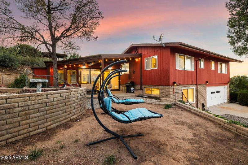 57-Backyard TW (2)