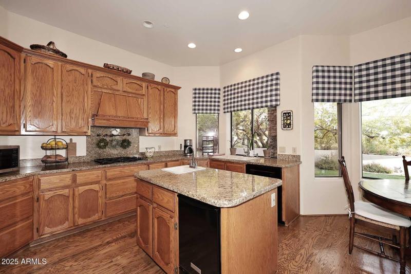 Kitchen-Island