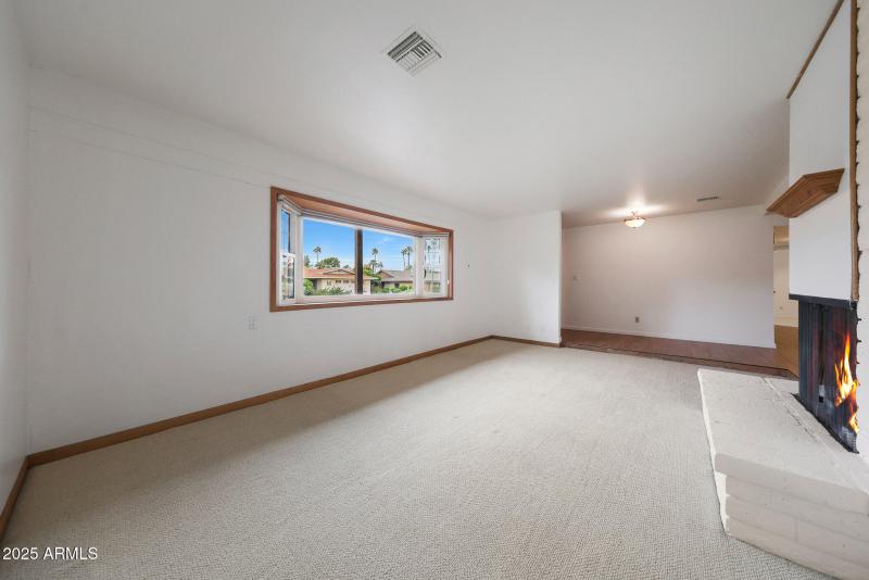 Living room 2