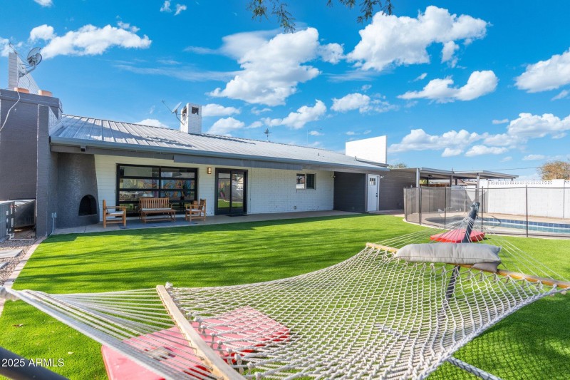 39-web-or-mls-DSC07977-HDR-Edit