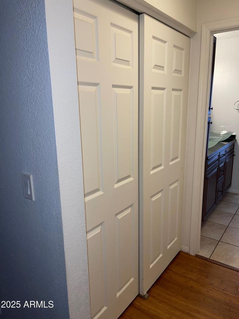 Master Closet 1