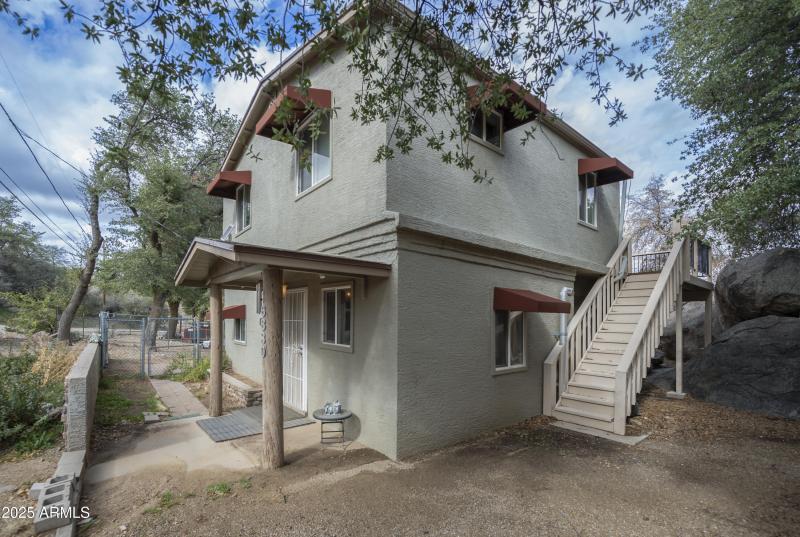 01 exterior c