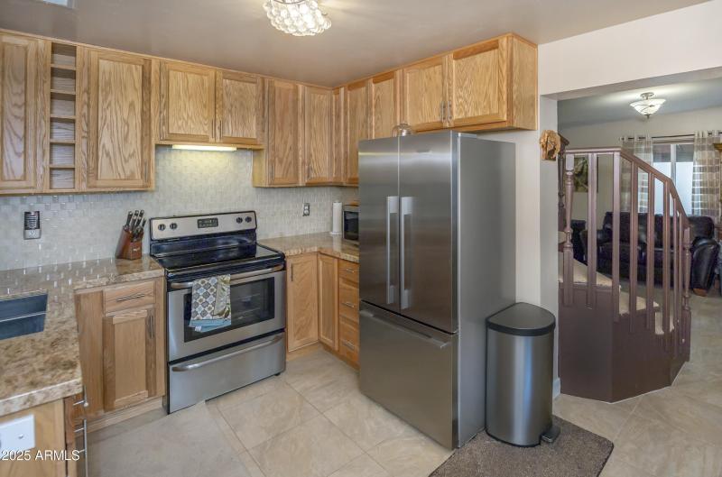 03 Kitchen b