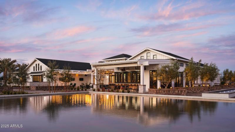 Clubhouse 1