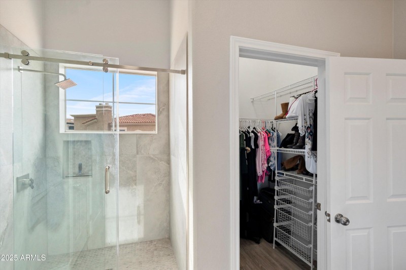 35-Bathroom 2